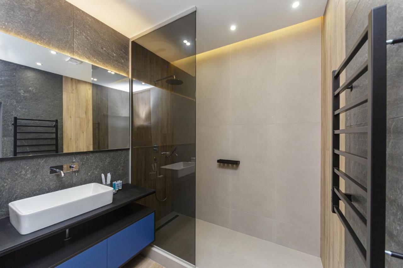 Level 24 - Sea & Sky View Apartment โอเดสซา ภายนอก รูปภาพ