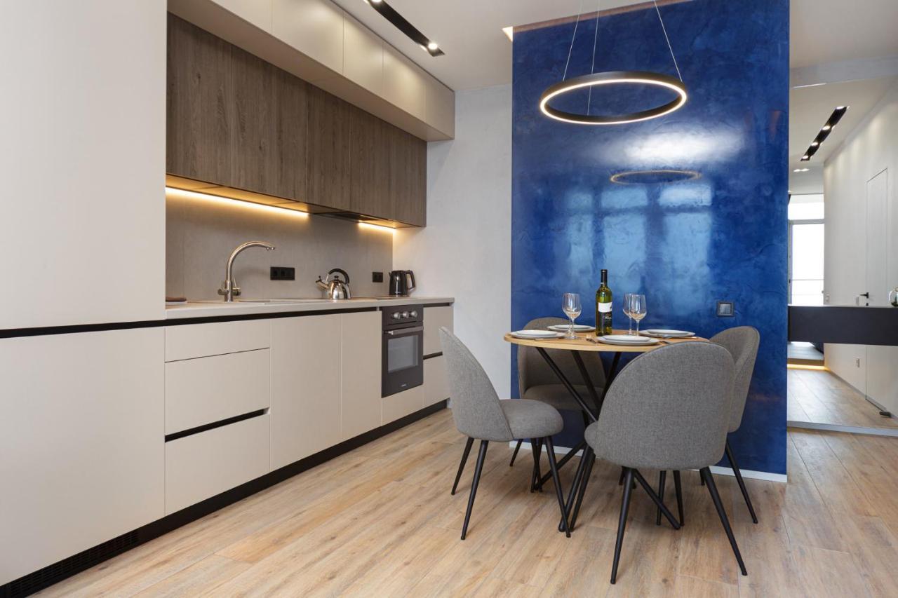 Level 24 - Sea & Sky View Apartment โอเดสซา ภายนอก รูปภาพ