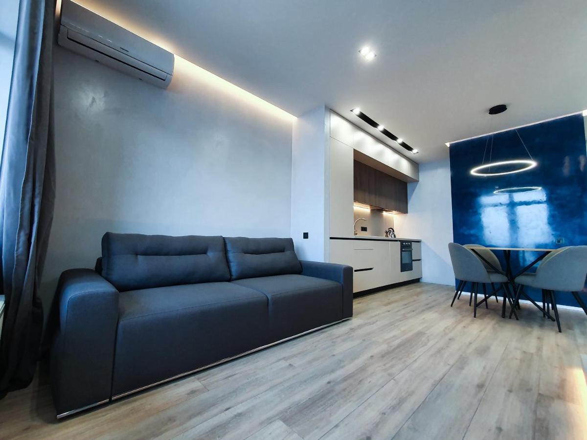 Level 24 - Sea & Sky View Apartment โอเดสซา ภายนอก รูปภาพ