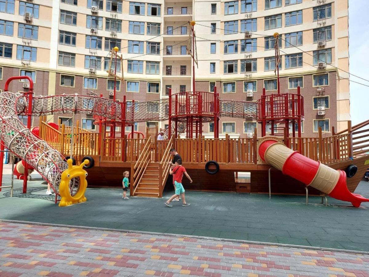 Level 24 - Sea & Sky View Apartment โอเดสซา ภายนอก รูปภาพ